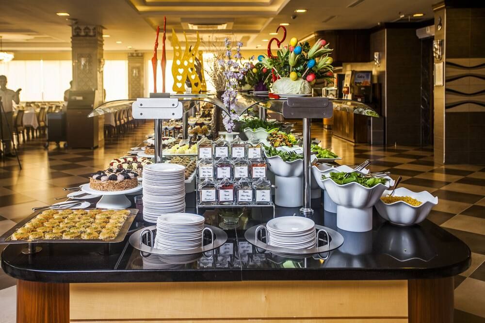 Buffet Gambar