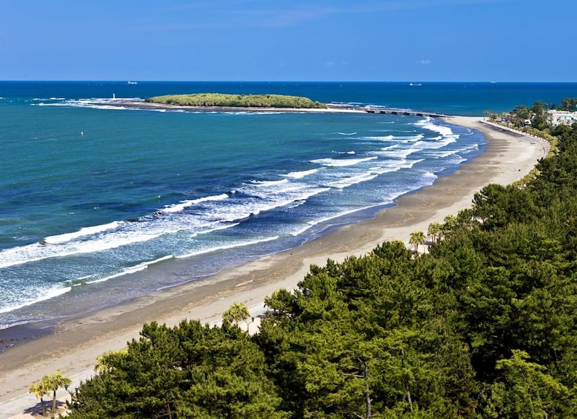 Pantai Gambar
