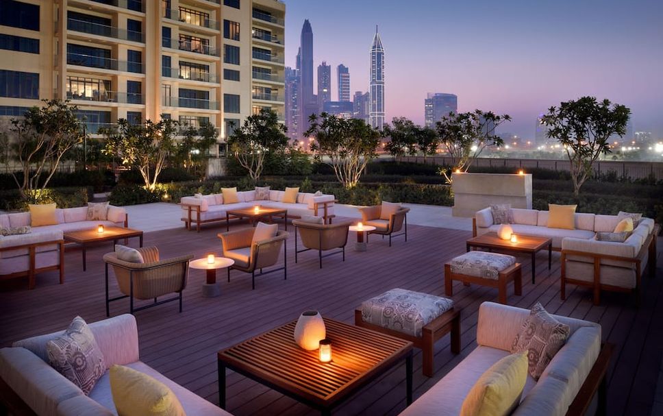 Patio Gambar