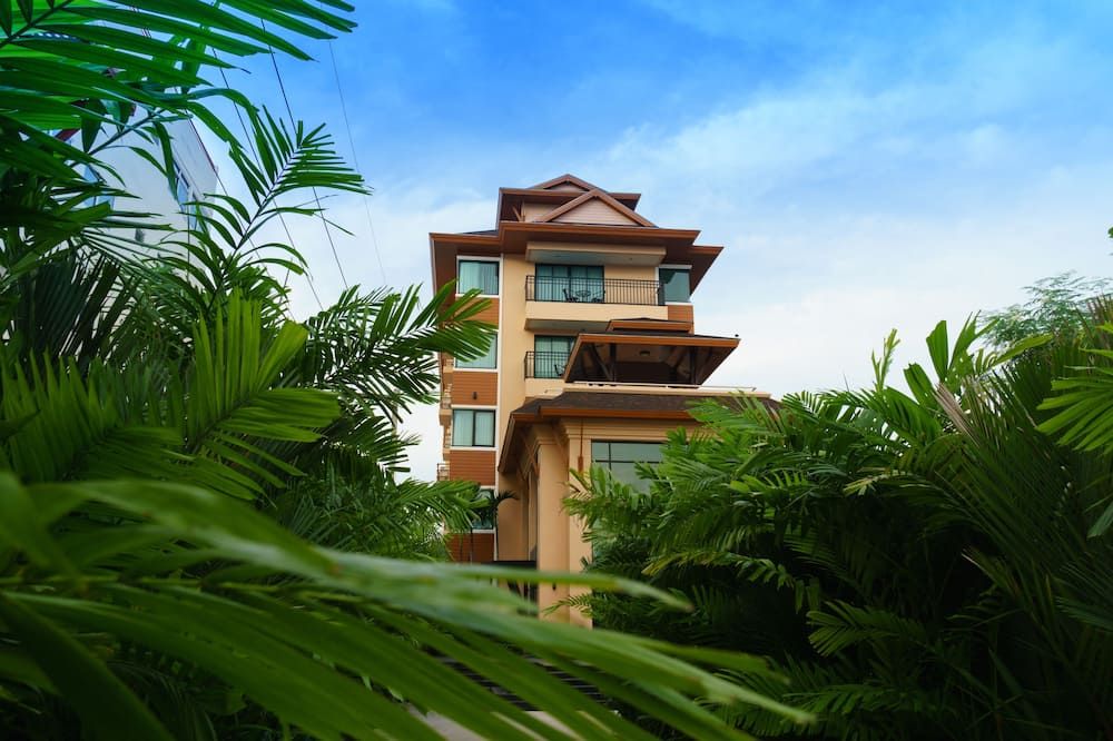 Pemandangan luar