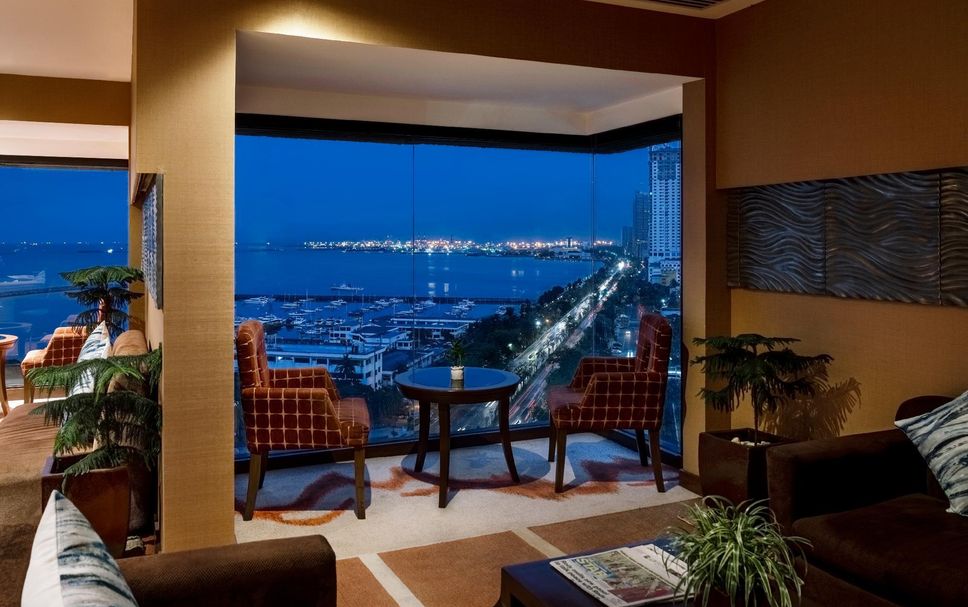 Balai Menunggu Gambar