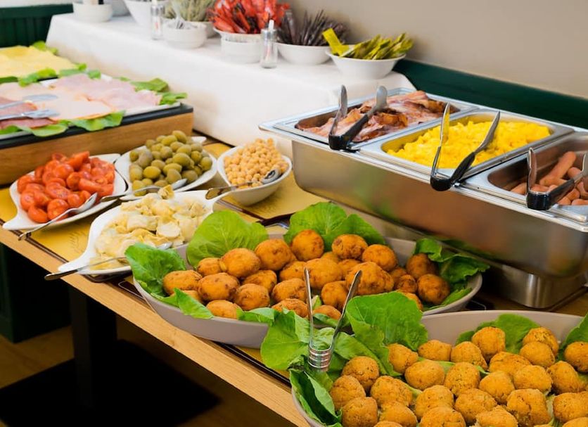 Buffet Gambar