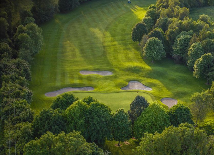 Padang golf Gambar