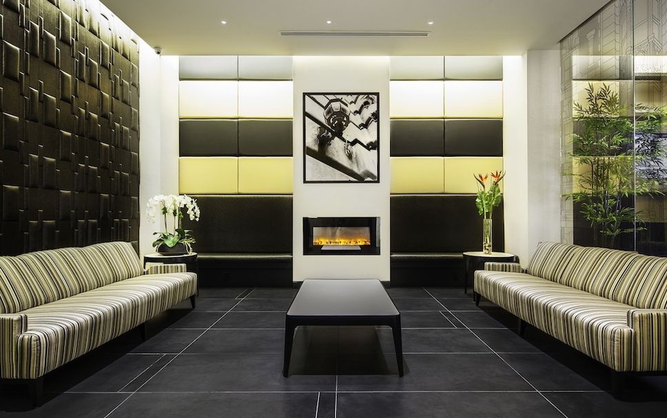 Balai Menunggu Gambar