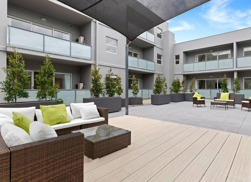 Patio Gambar