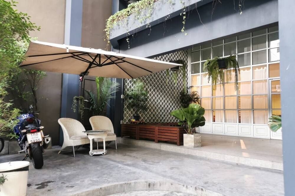 Patio Gambar