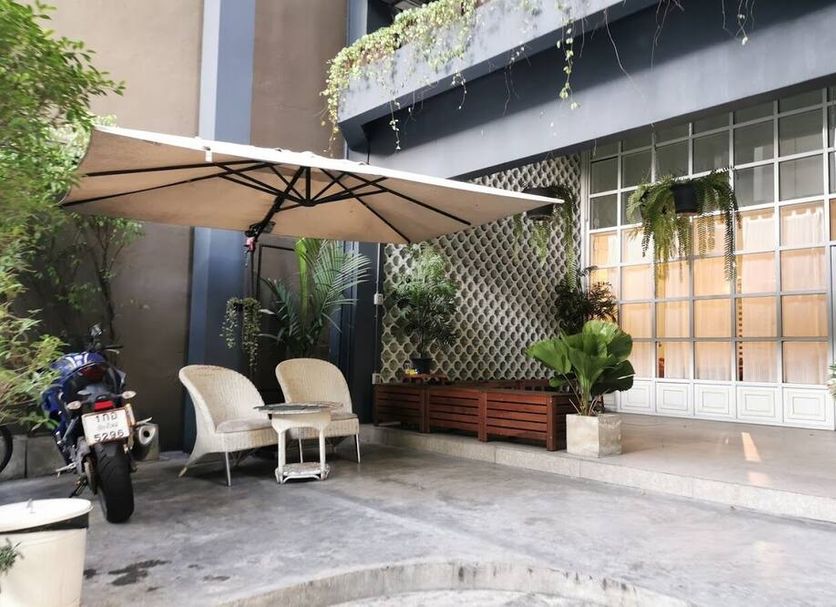 Patio Gambar