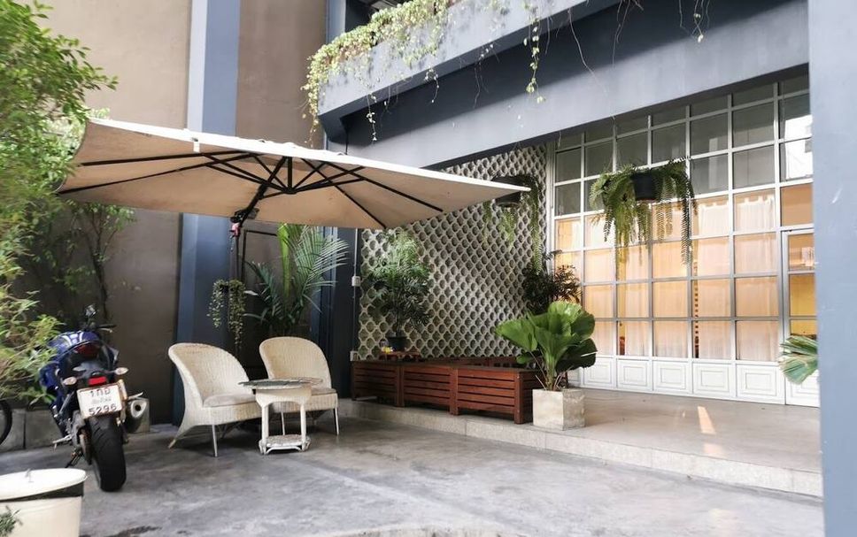 Patio Gambar