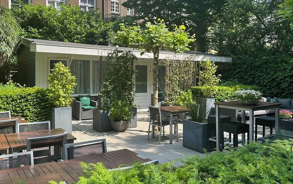 Patio Gambar