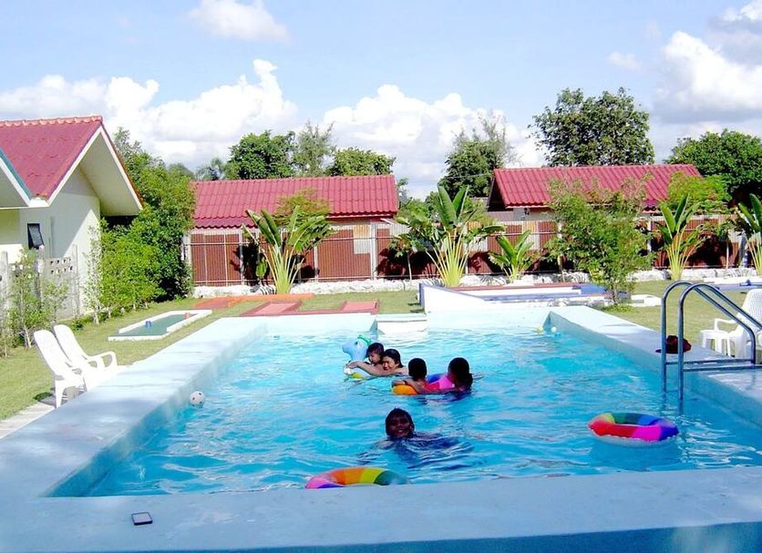 Kolam renang Gambar