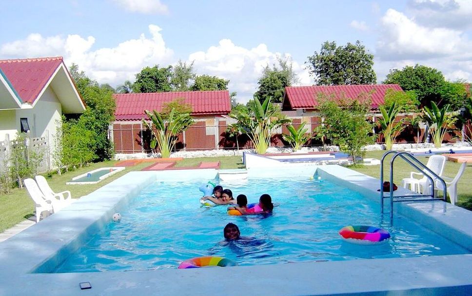 Kolam renang Gambar