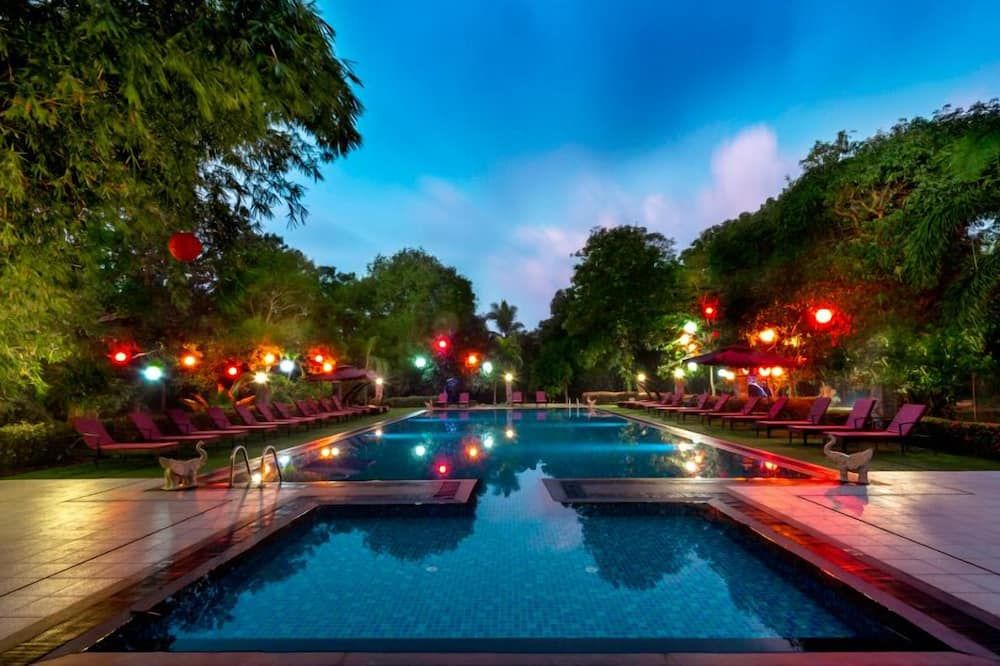 Kolam renang Gambar