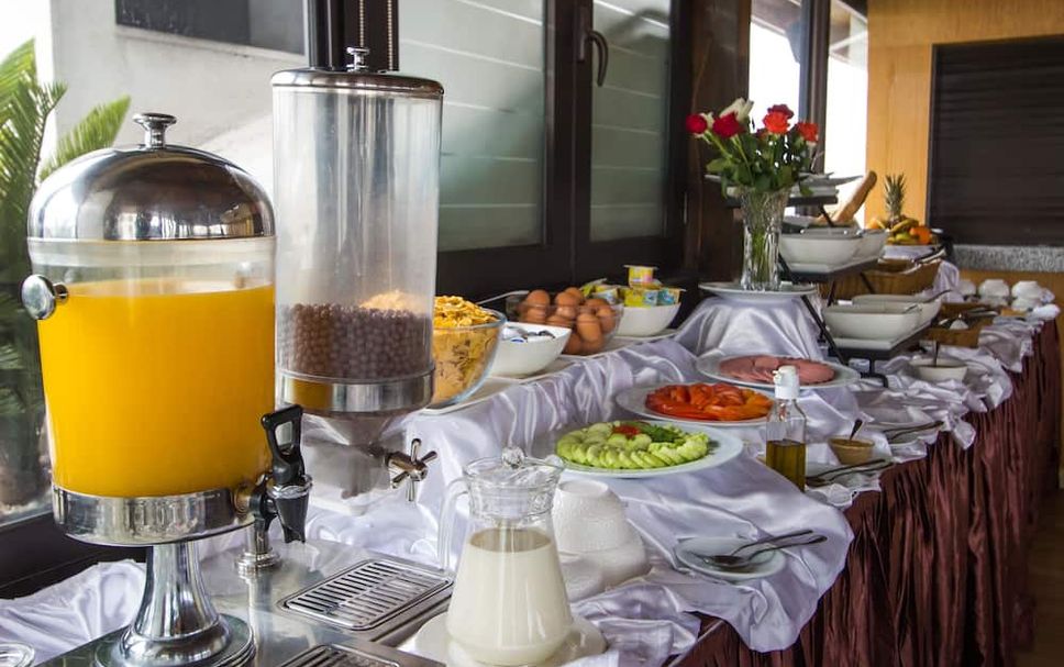 Buffet Gambar
