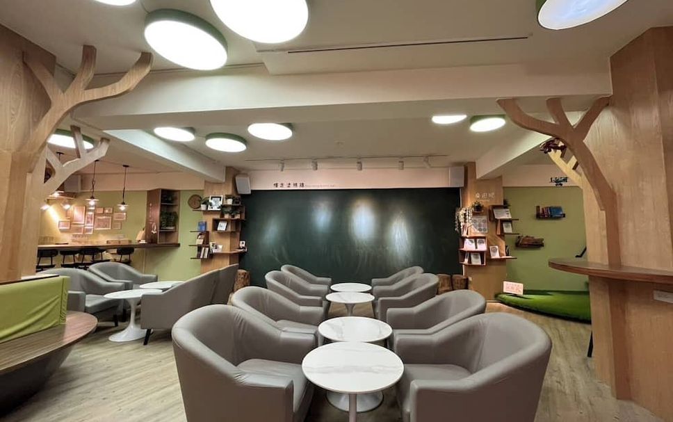 Balai Menunggu Gambar