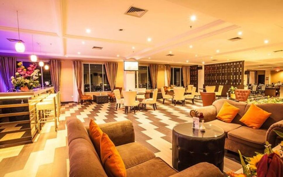 Balai Menunggu Gambar