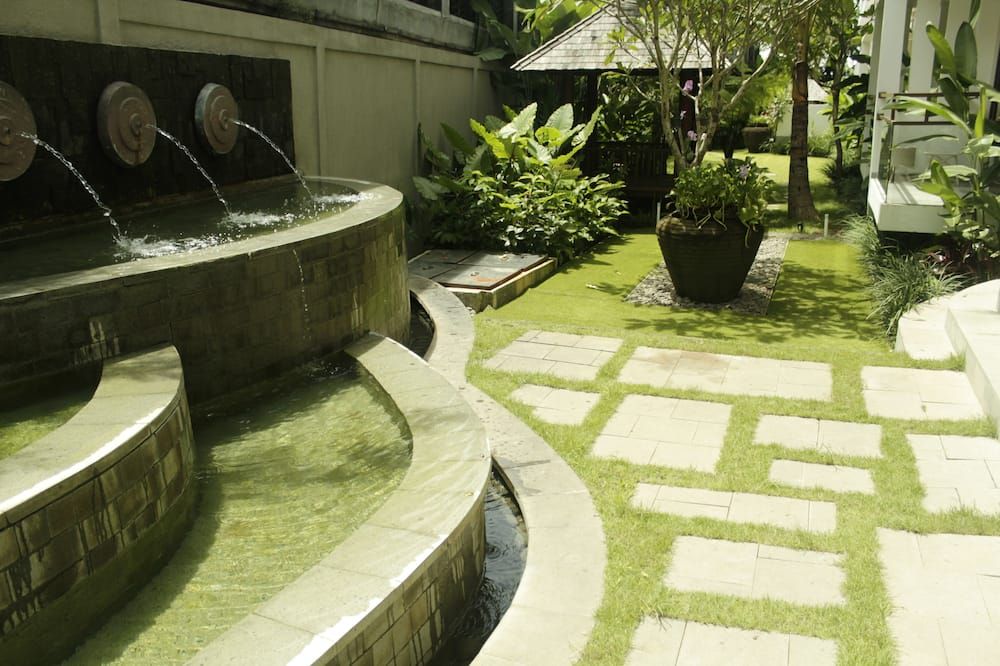 Pemandangan luar