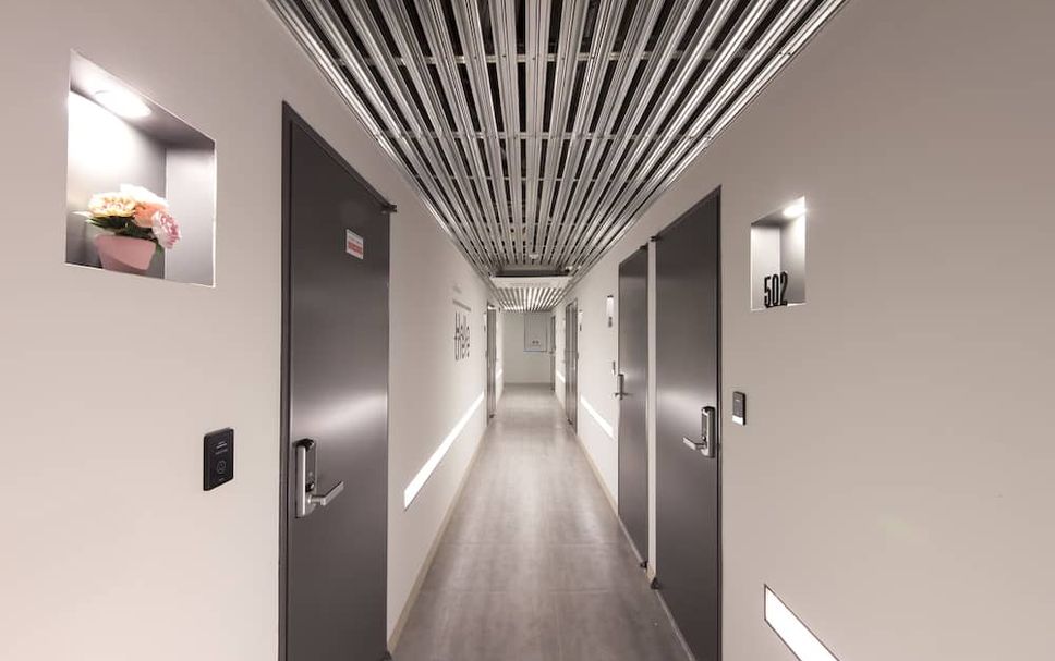hallway Gambar