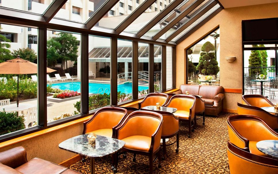 Balai Menunggu Gambar