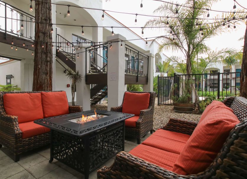 Patio Gambar