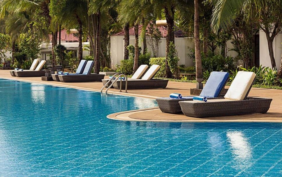 Kolam renang Gambar