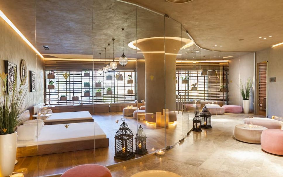 Balai Menunggu Gambar