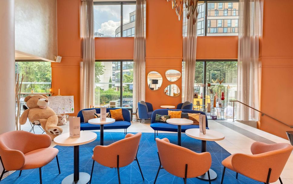 Balai Menunggu Gambar