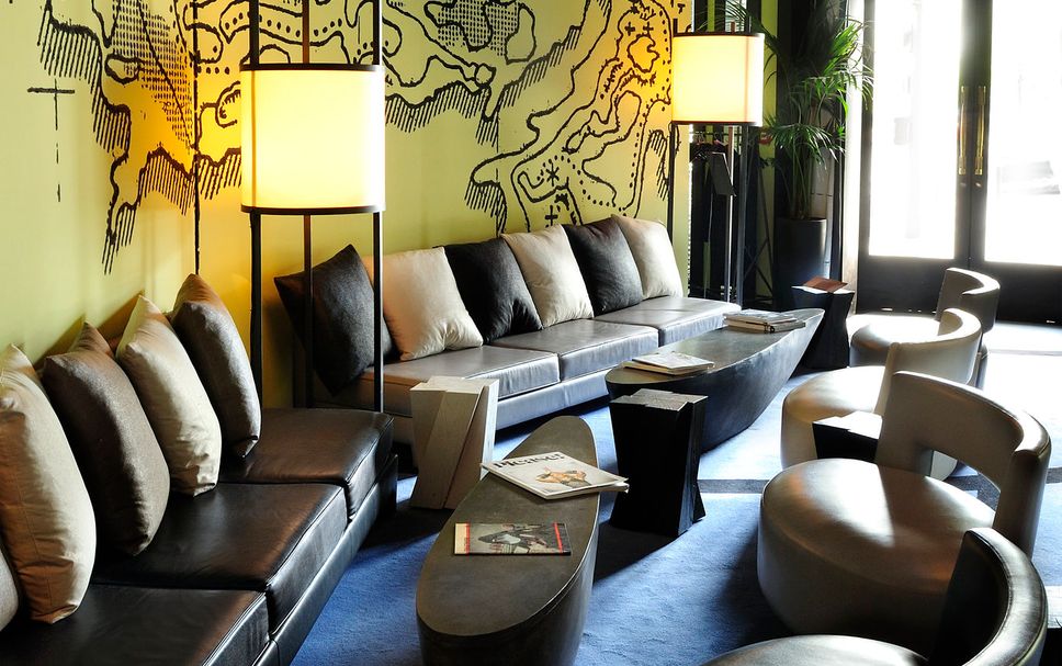 Balai Menunggu Gambar