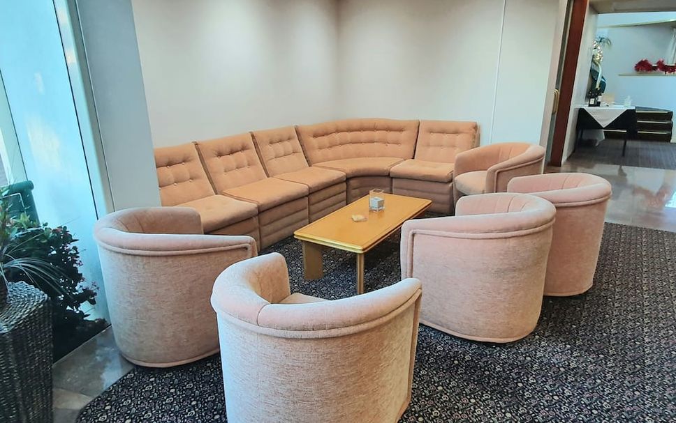 Balai Menunggu Gambar