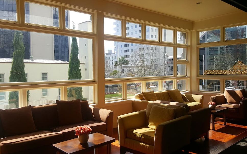 Balai Menunggu Gambar