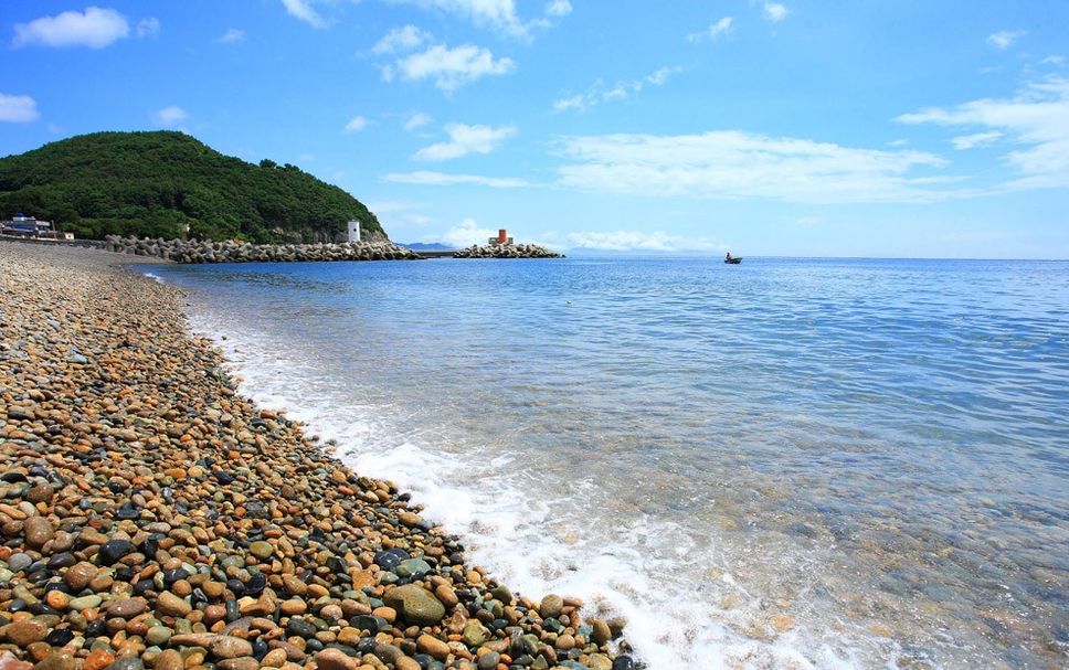 Pantai Gambar