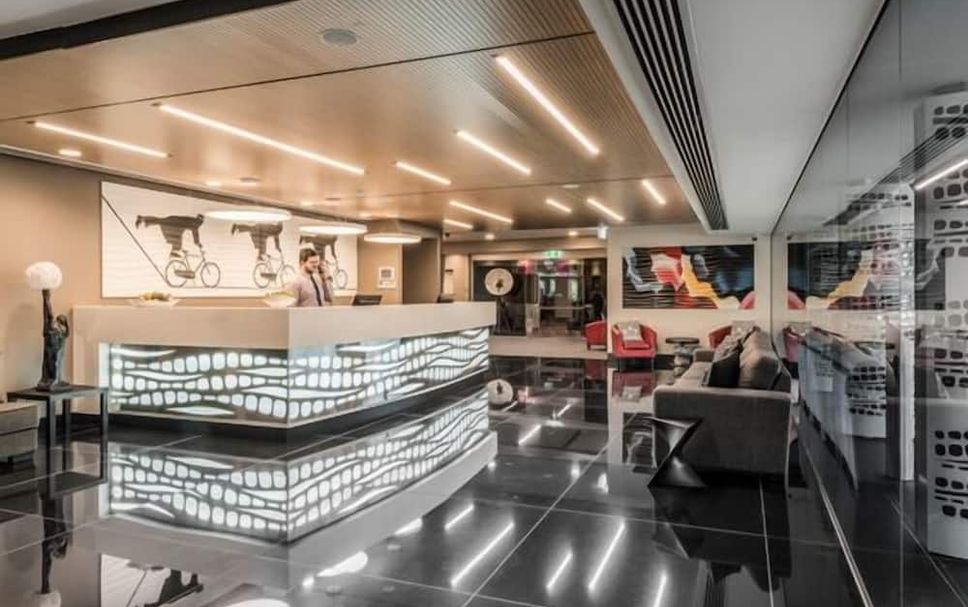 Meja Penyambut Tetamu Gambar