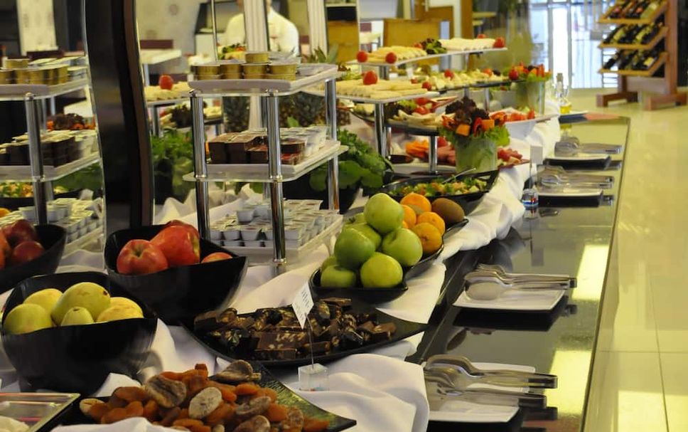 Buffet Gambar