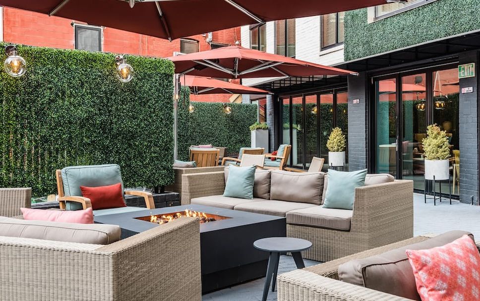 Patio Gambar