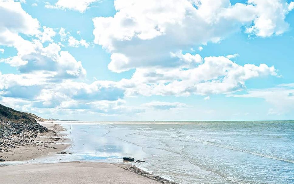 Pantai Gambar