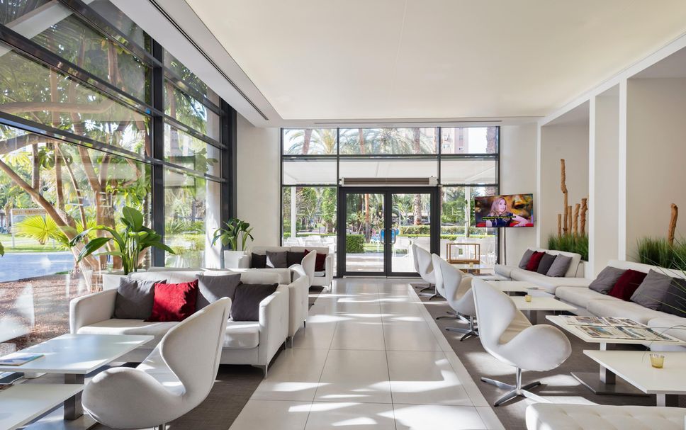 Hotel amenity Gambar