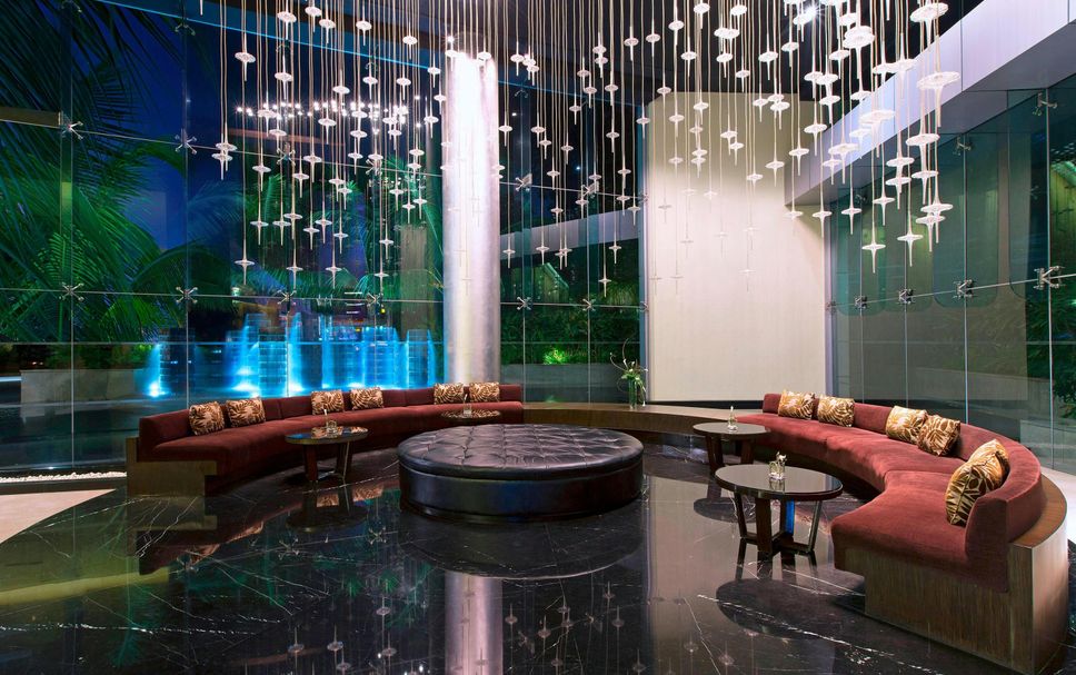 Balai Menunggu Gambar