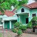 Pemandangan luar