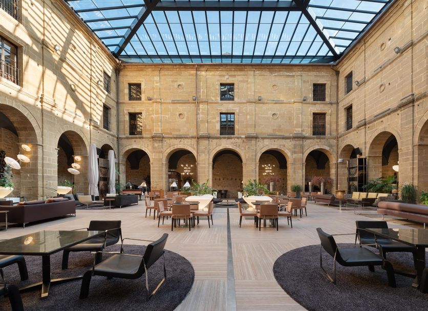 Patio Gambar