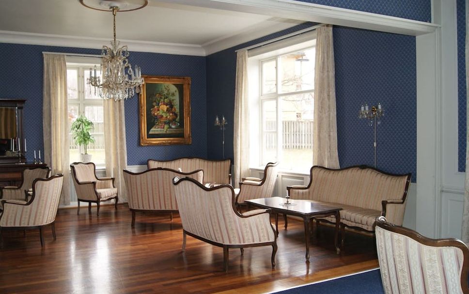 Balai Menunggu Gambar