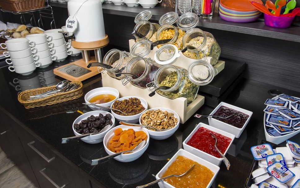Buffet Gambar
