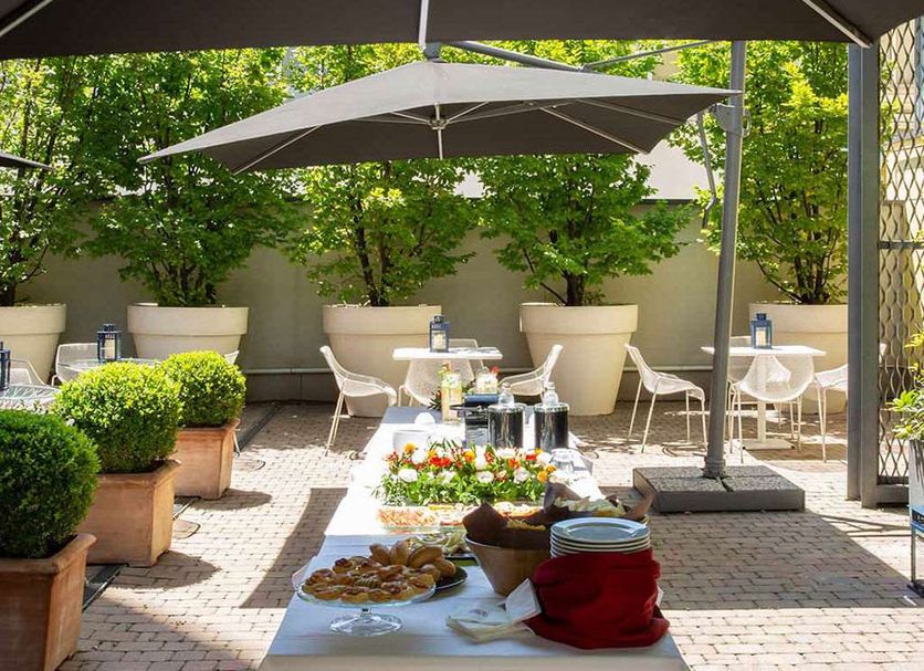 Patio Gambar