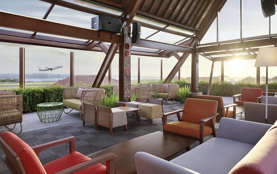 Balai Menunggu Gambar