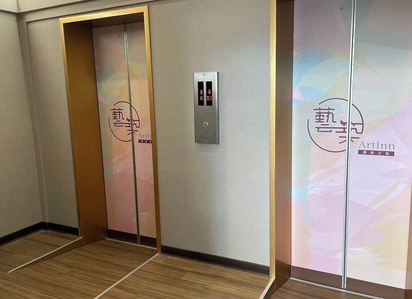 hallway Gambar