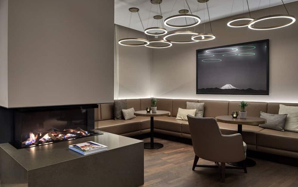 Balai Menunggu Gambar