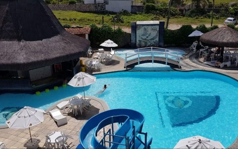 Kolam renang Gambar