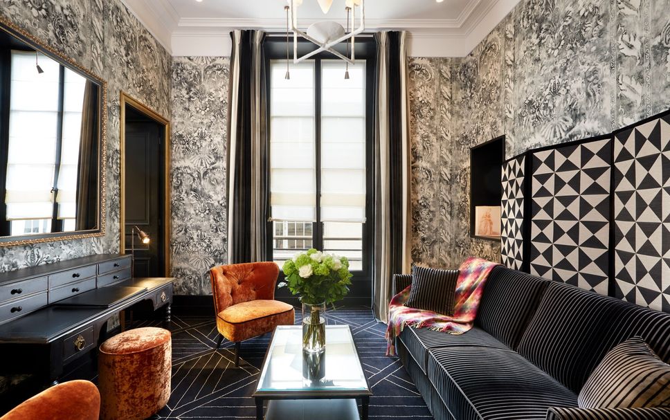 Balai Menunggu Gambar