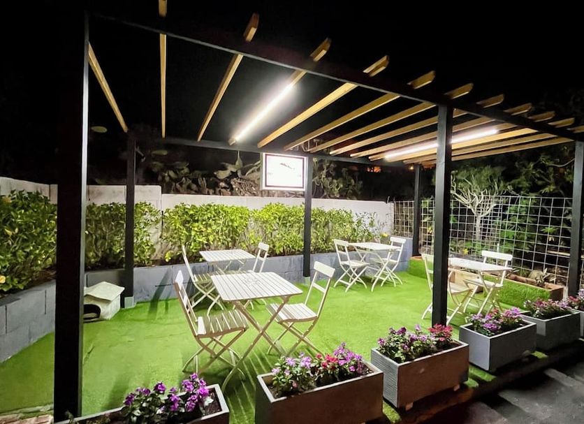 Patio Gambar