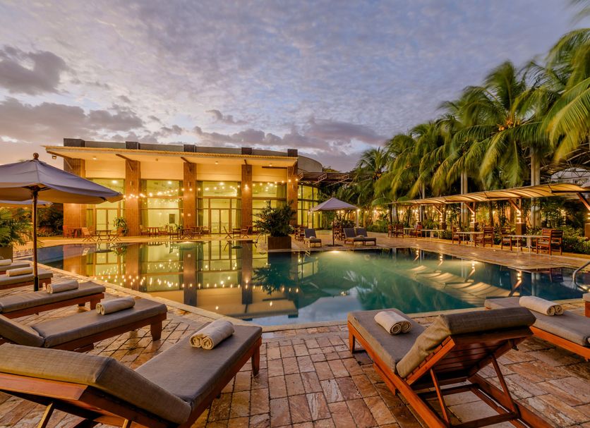 Kolam renang Gambar