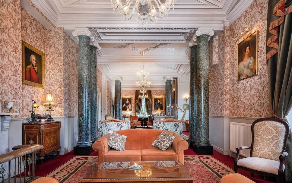 Balai Menunggu Gambar