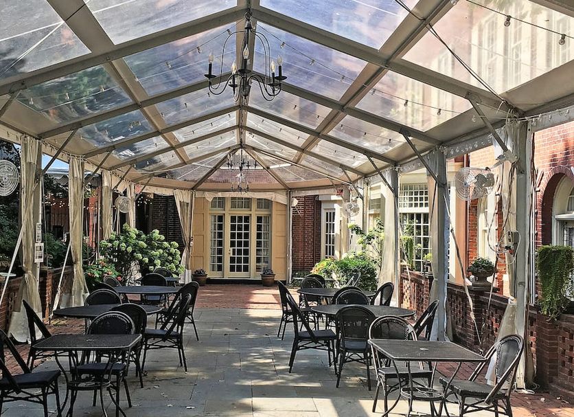 Patio Gambar